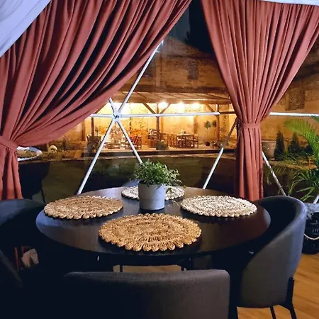 Glamping Tajemniczy Ogród Campo de lujo