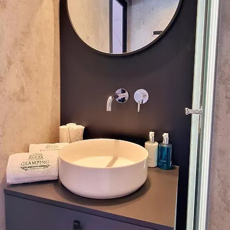 Glamping Tajemniczy Ogród Campo de lujo