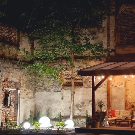 Glamping Tajemniczy Ogrod Wawrzyszow