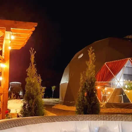 Glamping Tajemniczy Ogrod
