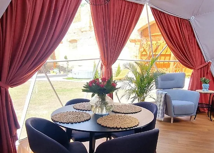 Glamping Tajemniczy Ogród Luksusowy namiot Strzelin